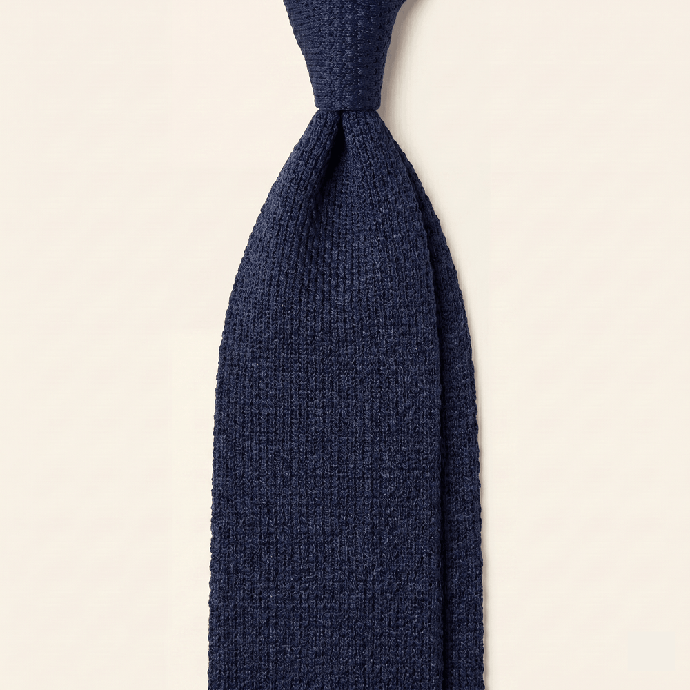 NAVY 3 FOLD SILK GARZA TIE
