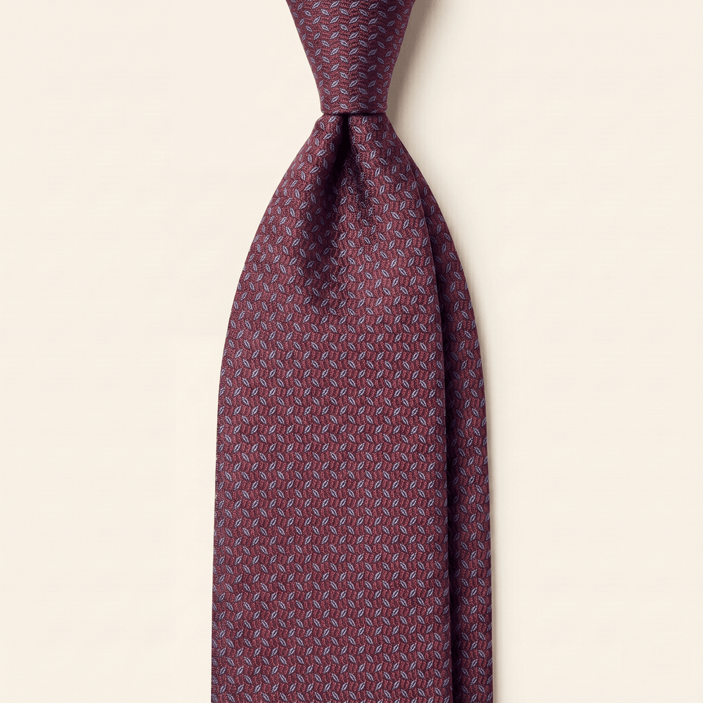 BURGUNDY JACQUARD SILK TIE - Micro leaf pattern