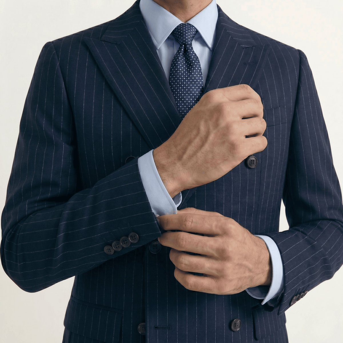 CRAVATTA BLU SCURO 3 PIEGHE IN SETA JACQUARD II - Pois bianchi
