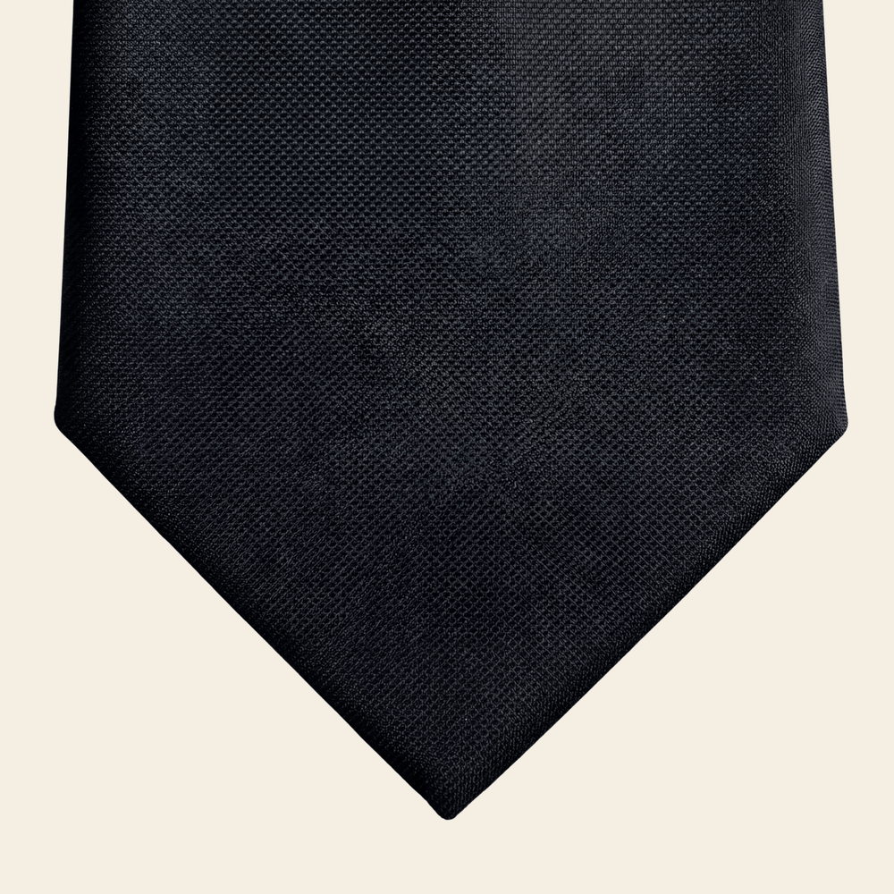 CRAVATTA NERA 7 PIEGHE IN SETA JACQUARD