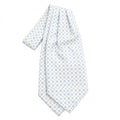 ascot chiaro in raso di seta con medaglione, fatto a mano a Como da Lorenzi Como